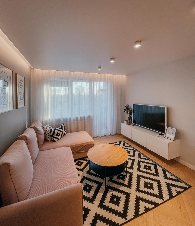 Vytautas Park Apartment With Free Parking Marijampolė Buitenkant foto